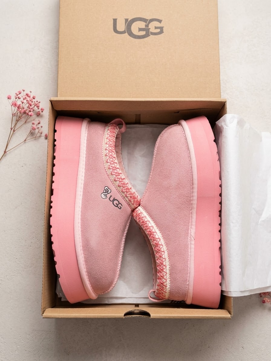 UGG Tazz II
