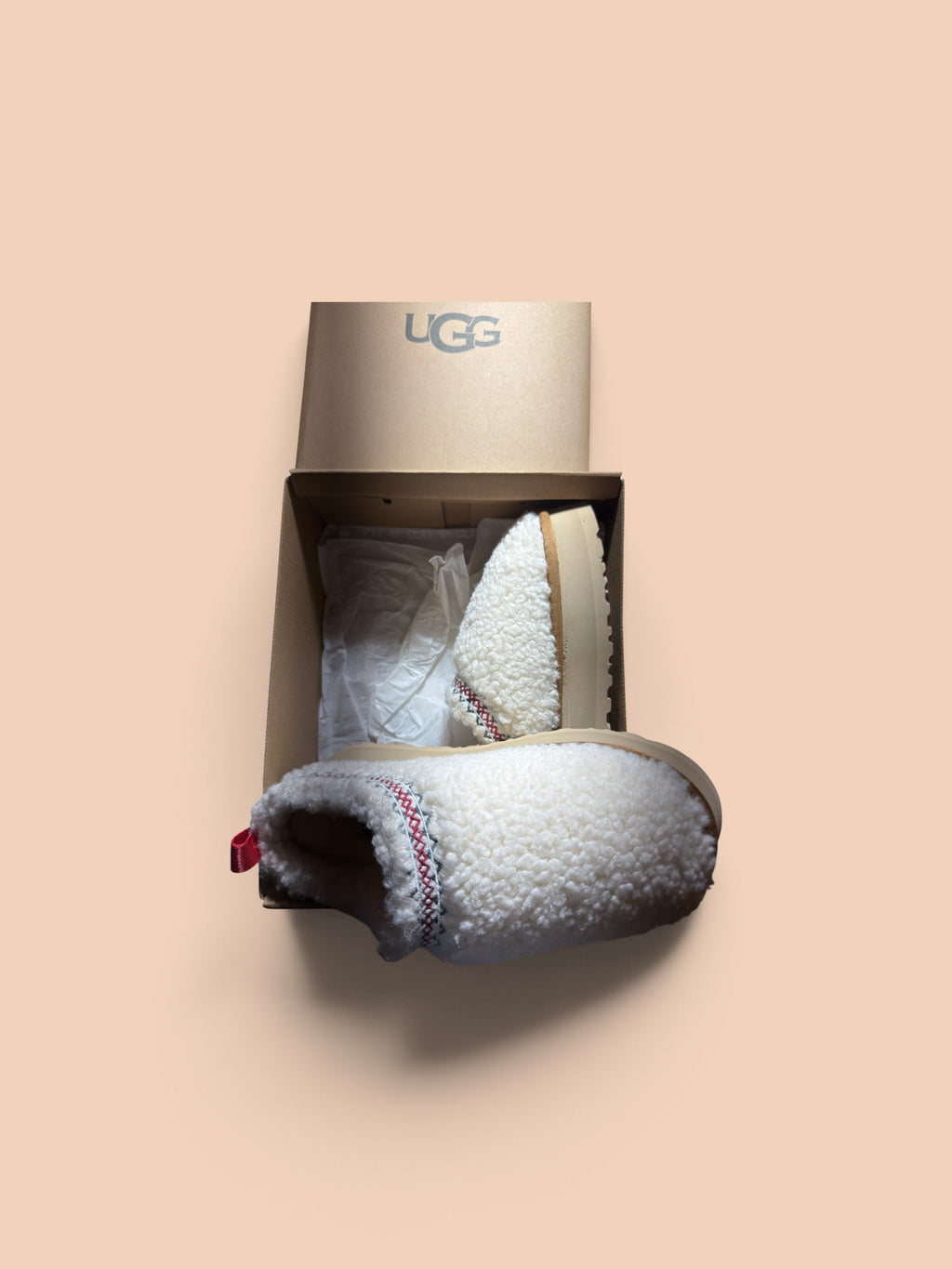 UGG Tazz II