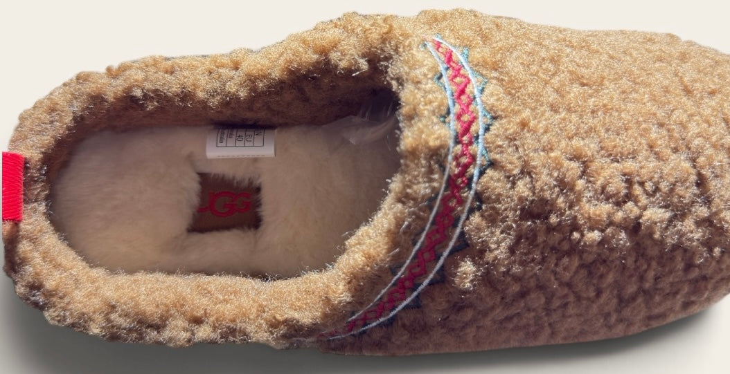 UGG Tazz II